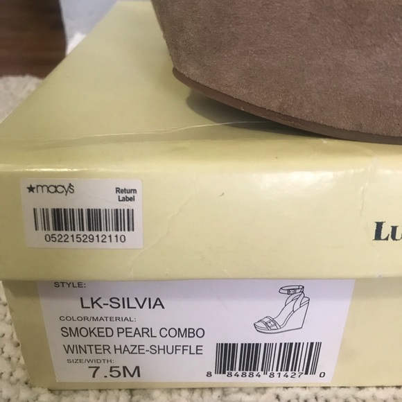 Lucky Brand Wedge Sandals - Picture 7 of 8